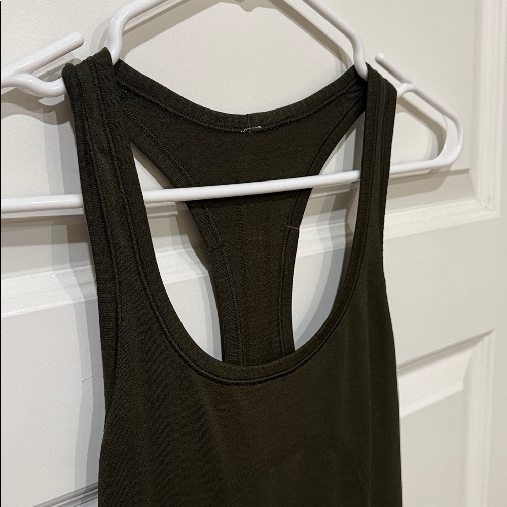 Lululemon Swiftly Tech Racerback Tank Top - Picture 2 of 6
